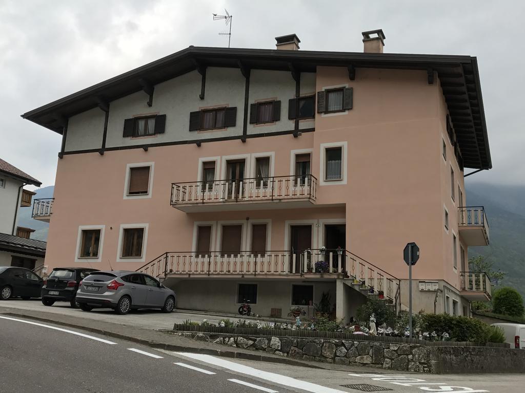 Palazzina Rosa Apartment Spormaggiore Bagian luar foto